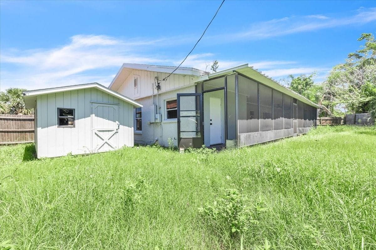 807 LUCILLE AVENUE — photo 30 of 45