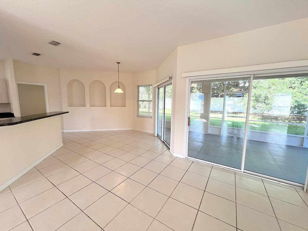 16 ZORLOU COURT — photo 13 of 42