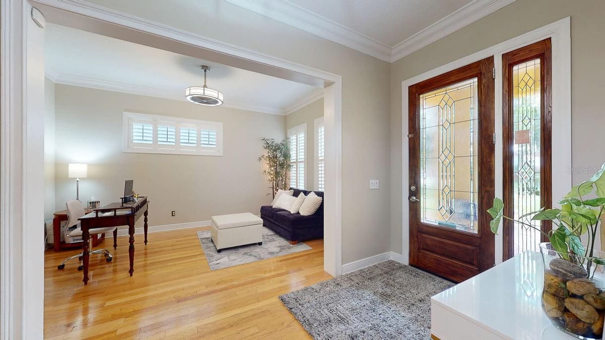 116 HESPERIDES STREET — photo 3 of 33
