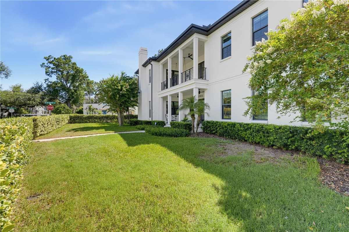 2305 BENDELOW TRAIL — photo 91 of 100
