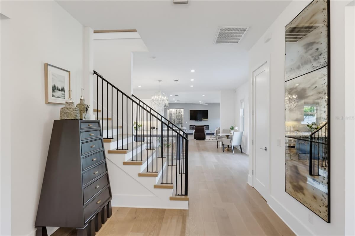 2305 BENDELOW TRAIL — photo 31 of 100