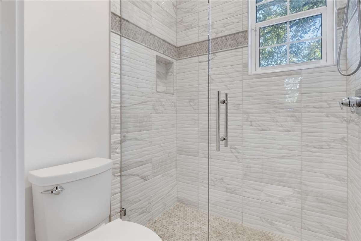 2305 BENDELOW TRAIL — photo 65 of 100