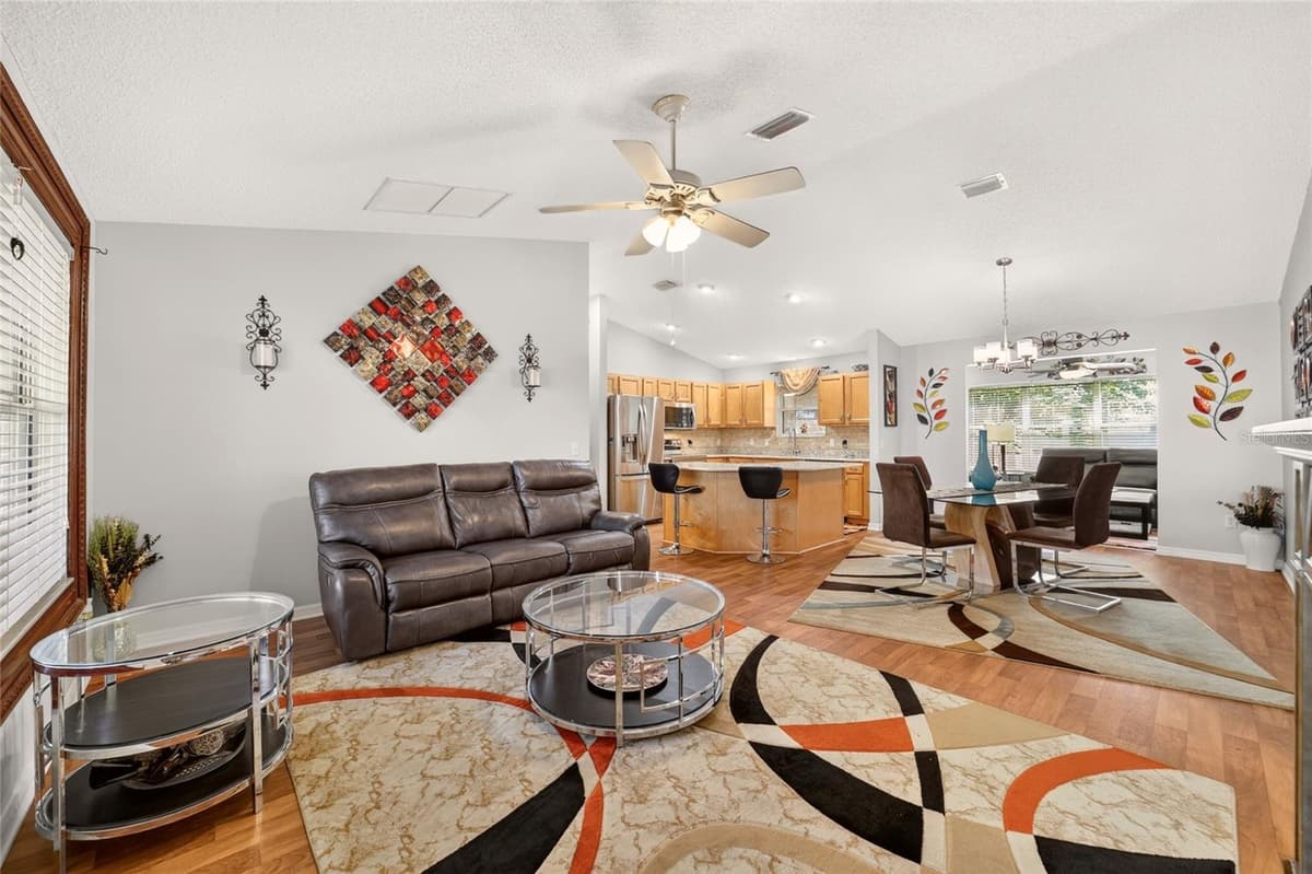 1563 HOLLYBERRY PLACE — photo 13 of 61