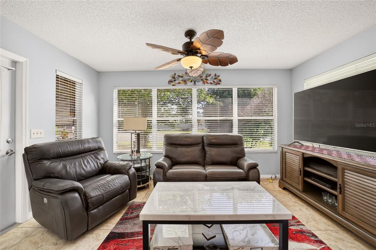 1563 HOLLYBERRY PLACE — photo 31 of 61