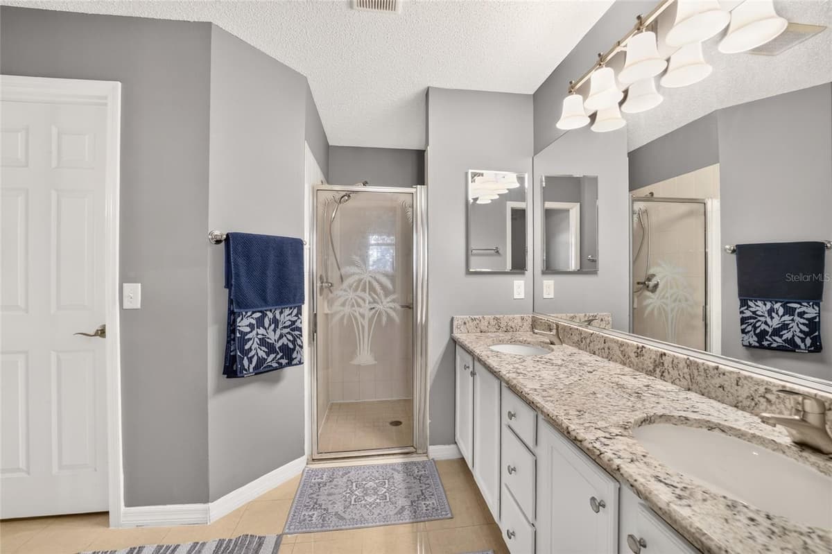 1563 HOLLYBERRY PLACE — photo 43 of 61