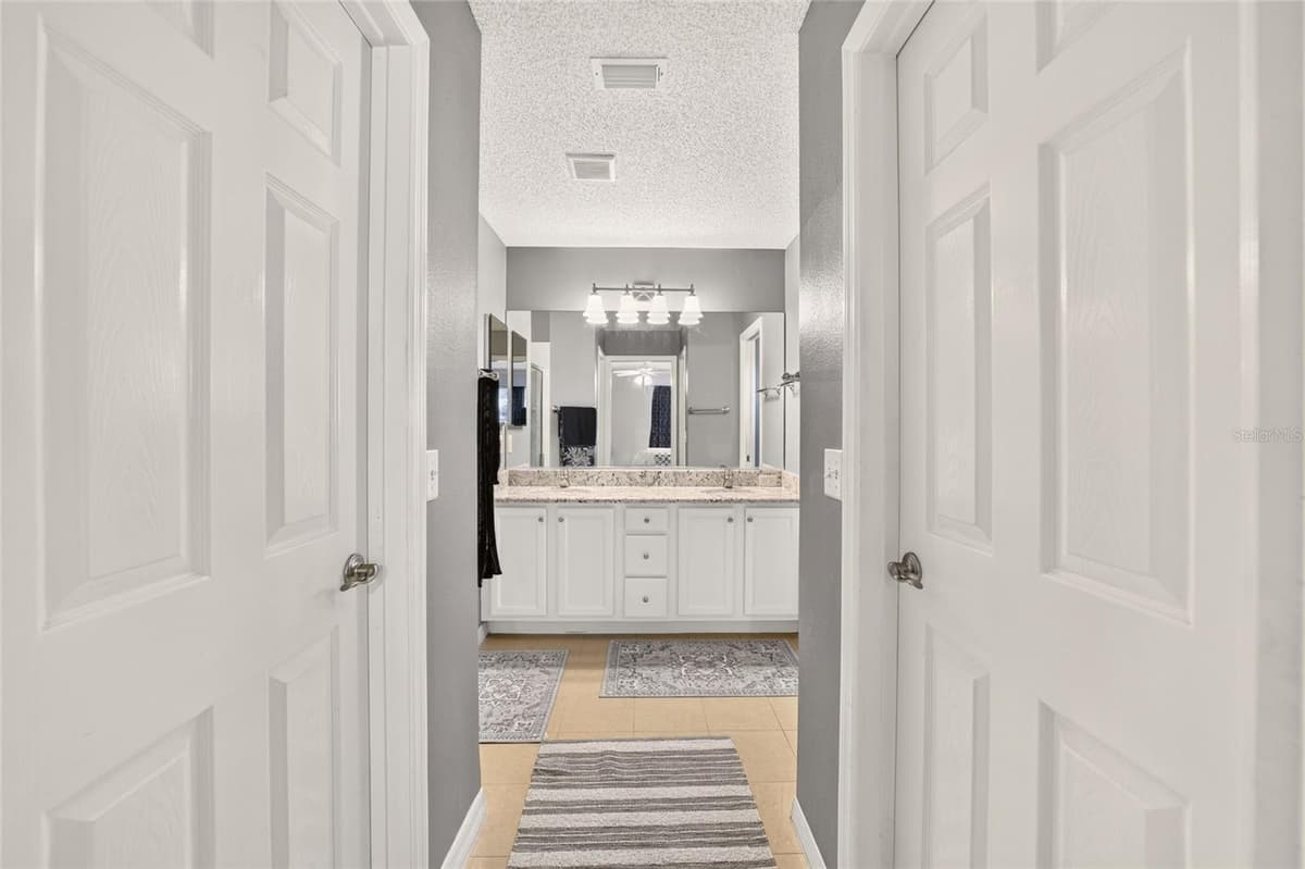 1563 HOLLYBERRY PLACE — photo 41 of 61
