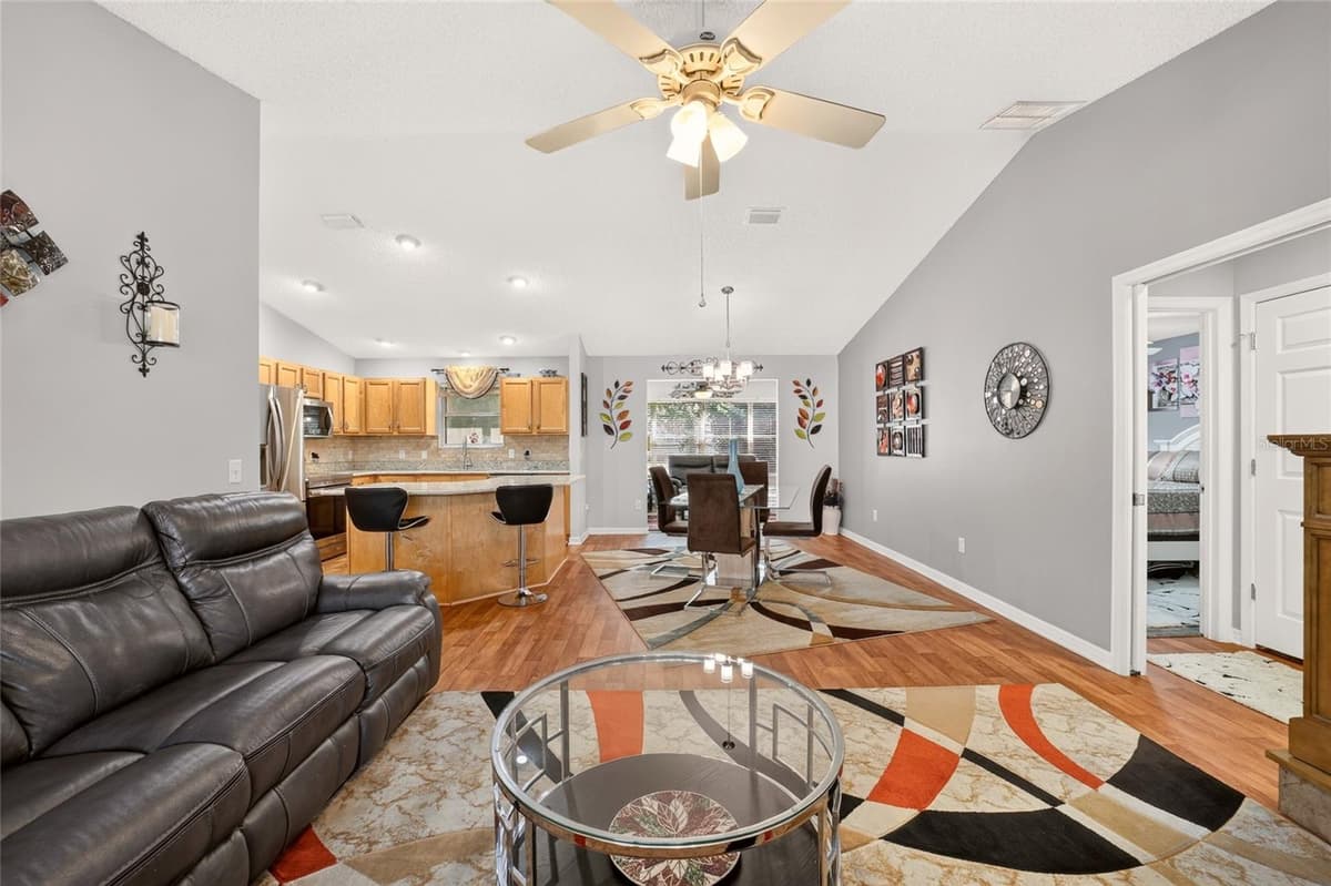 1563 HOLLYBERRY PLACE — photo 14 of 61
