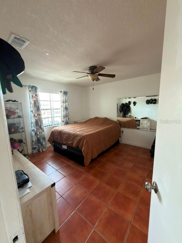2207 CARIBBEAN DRIVE — photo 14 of 18