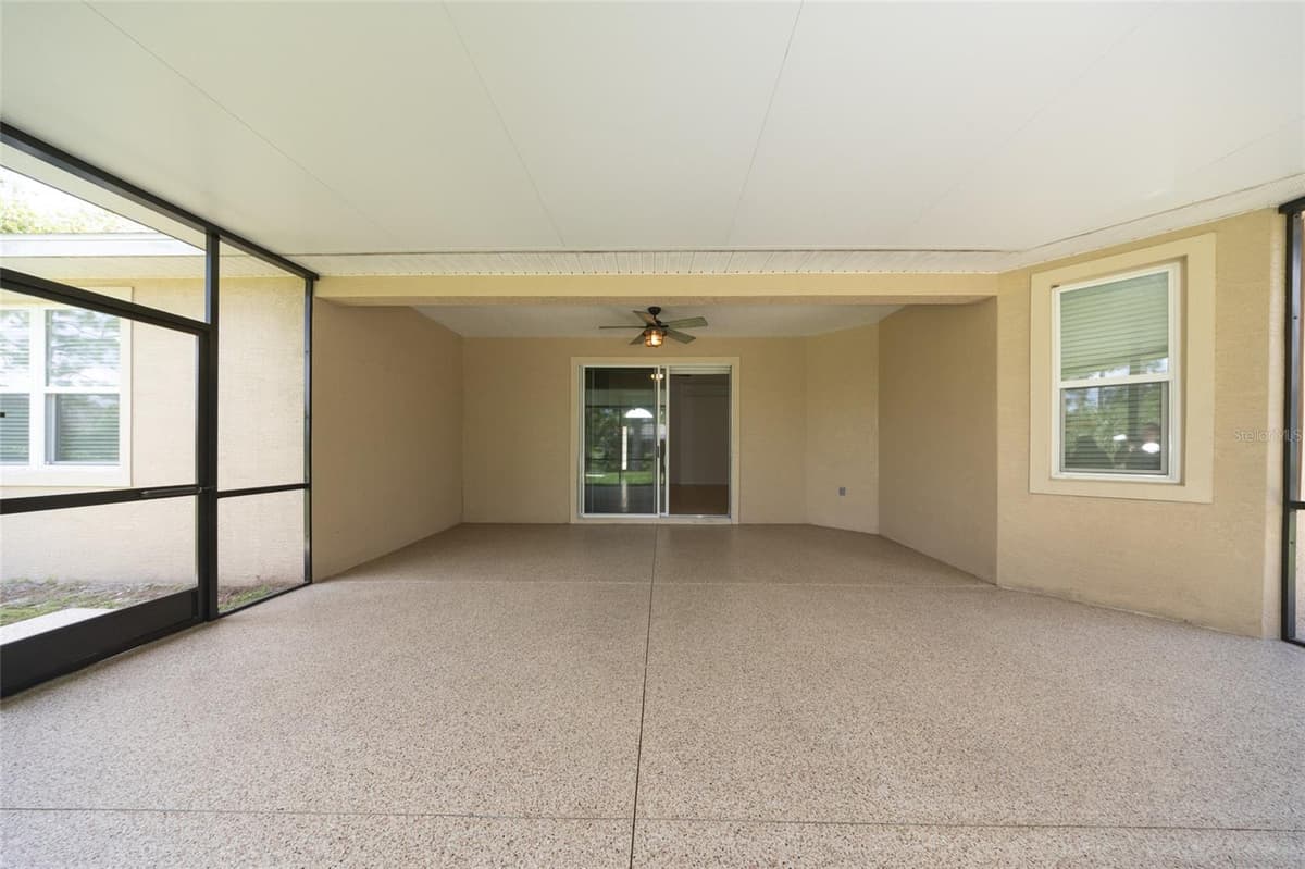95 BICKFORD DRIVE — photo 30 of 43