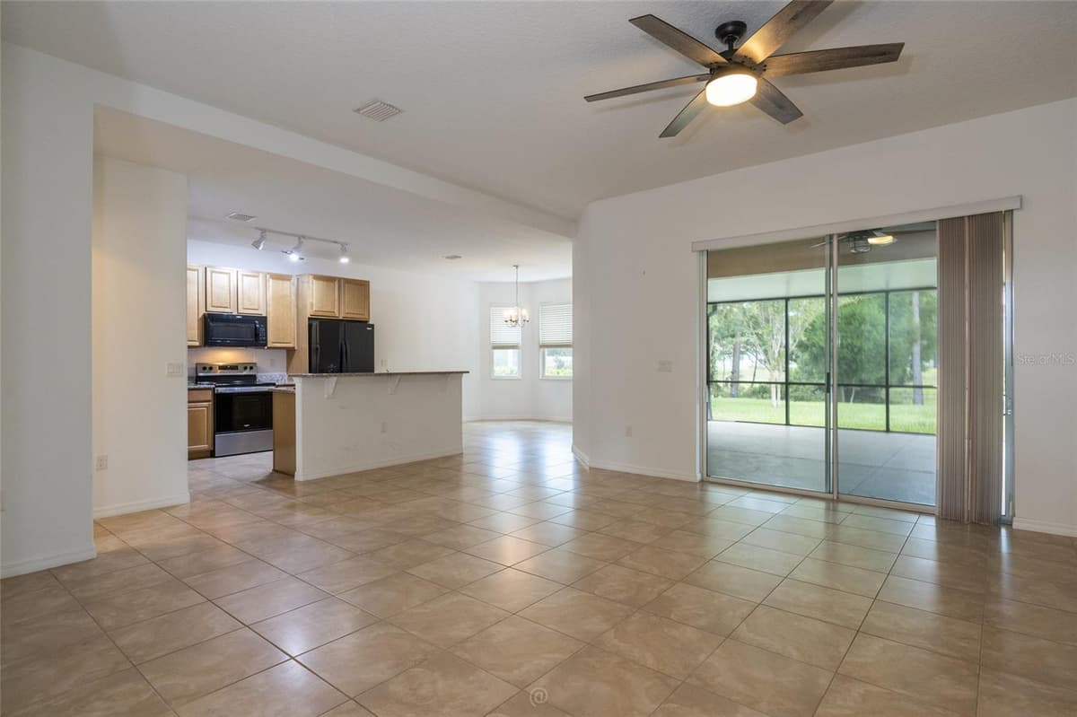 95 BICKFORD DRIVE — photo 11 of 43