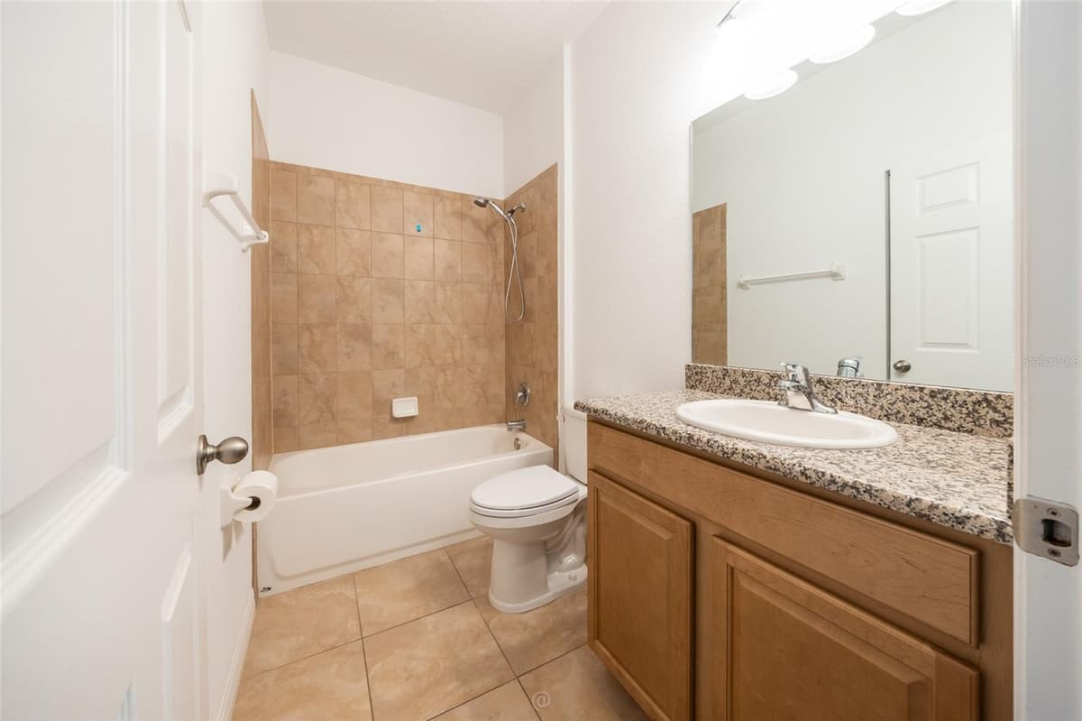 95 BICKFORD DRIVE — photo 26 of 43