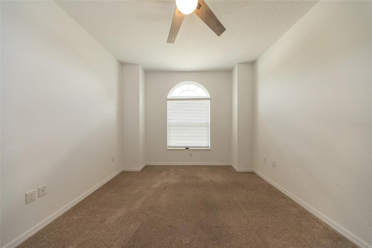 95 BICKFORD DRIVE — photo 19 of 43