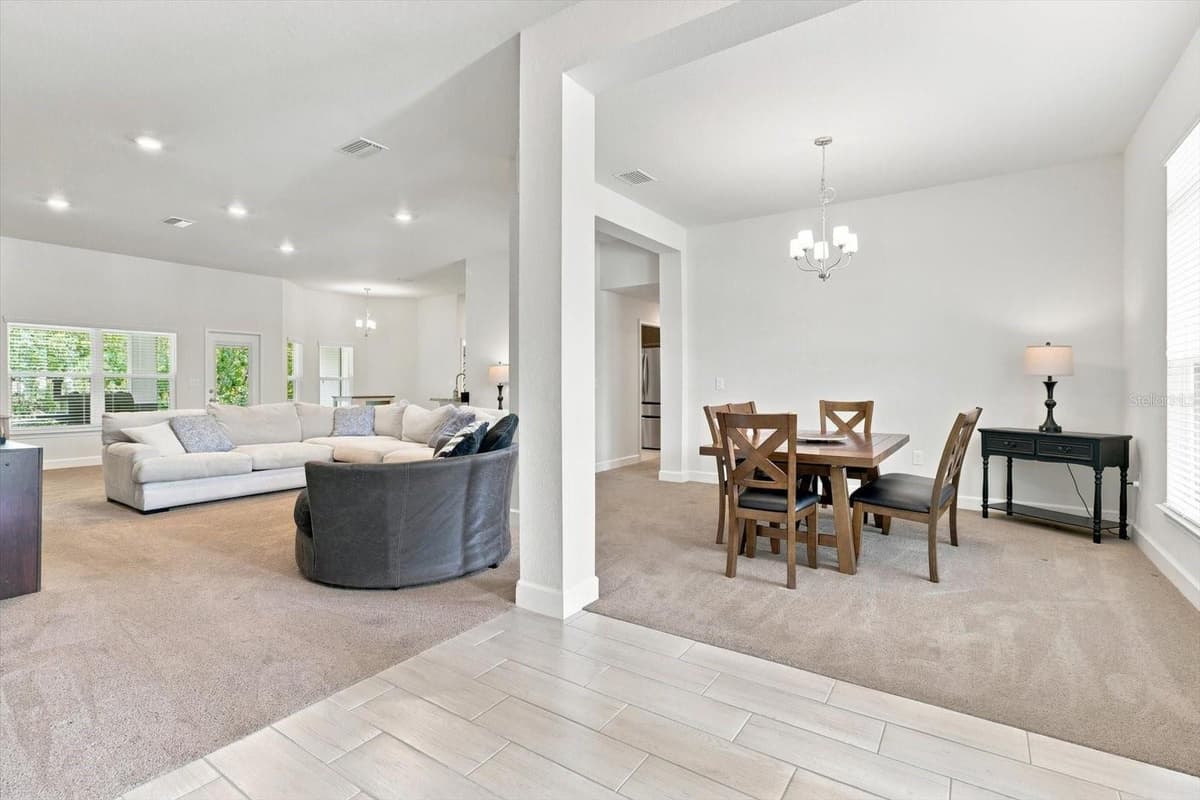 14 LUPINE STREET — photo 10 of 45