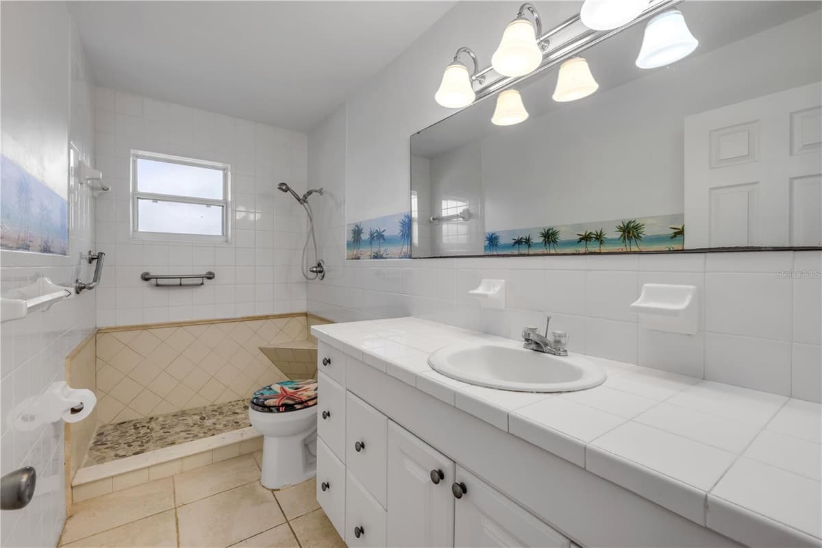 13 HILLSIDE DRIVE — photo 13 of 25