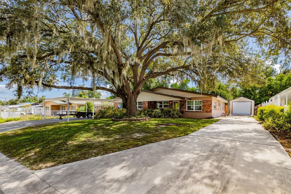 1205 CAMELLIA DRIVE — photo 5 of 23