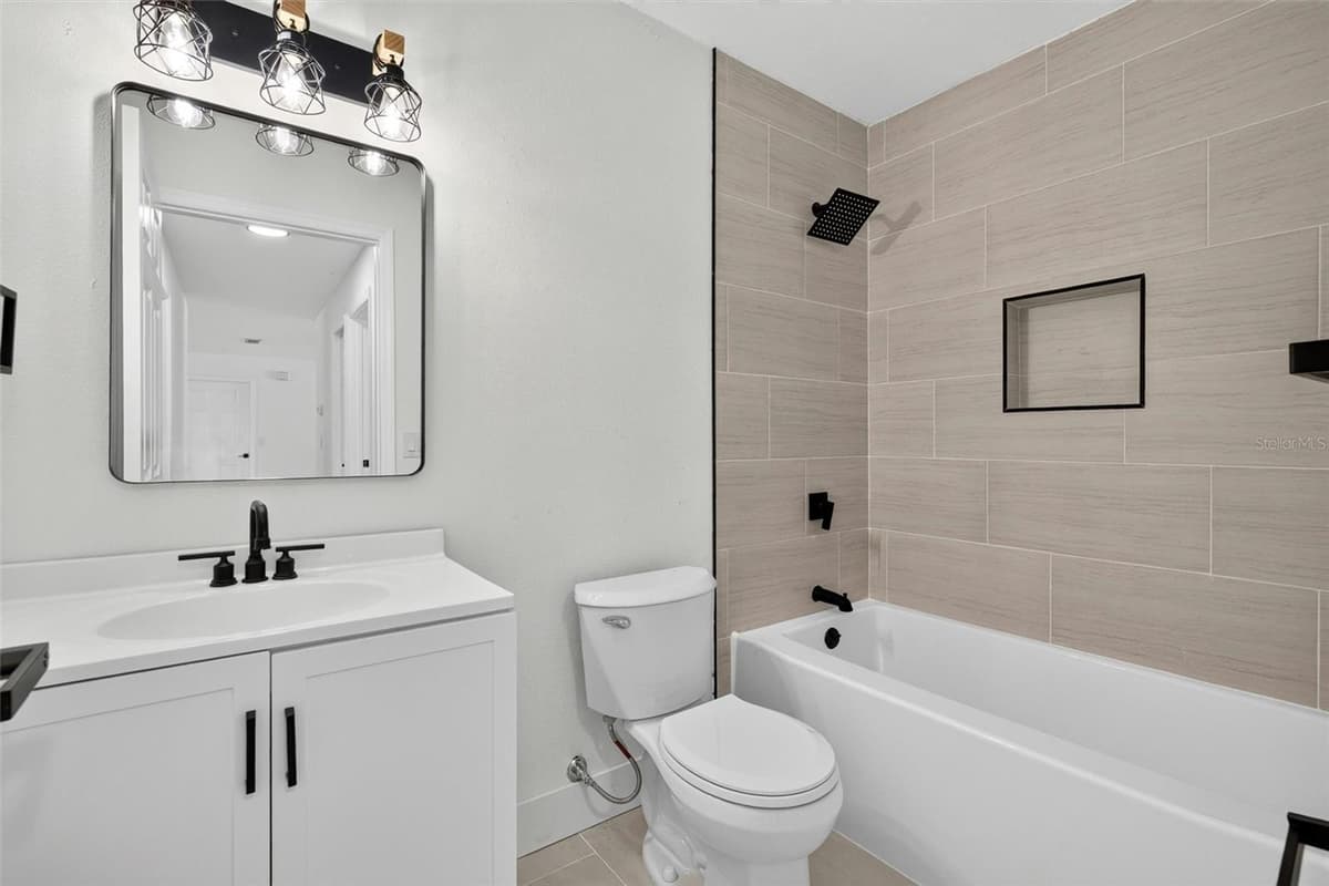 502 LOOMIS TRAIL — photo 30 of 42