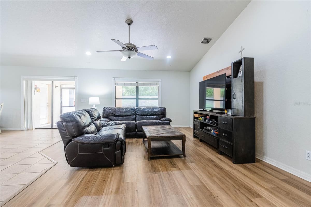 8834 ALAFIA COVE DRIVE — photo 21 of 38
