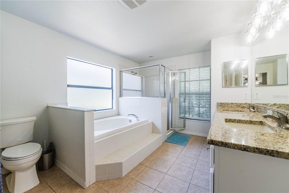8834 ALAFIA COVE DRIVE — photo 24 of 38