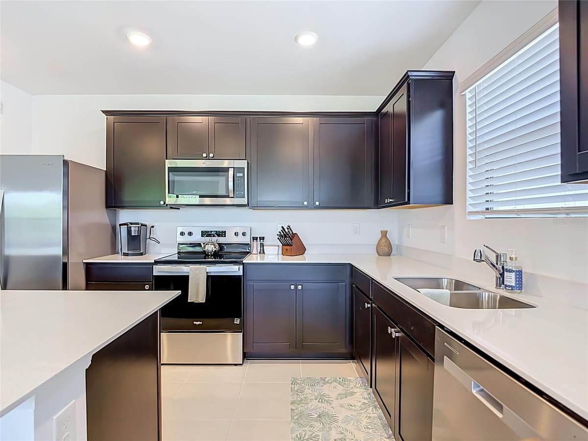 1211 CALOOSA COVE DRIVE — photo 10 of 72