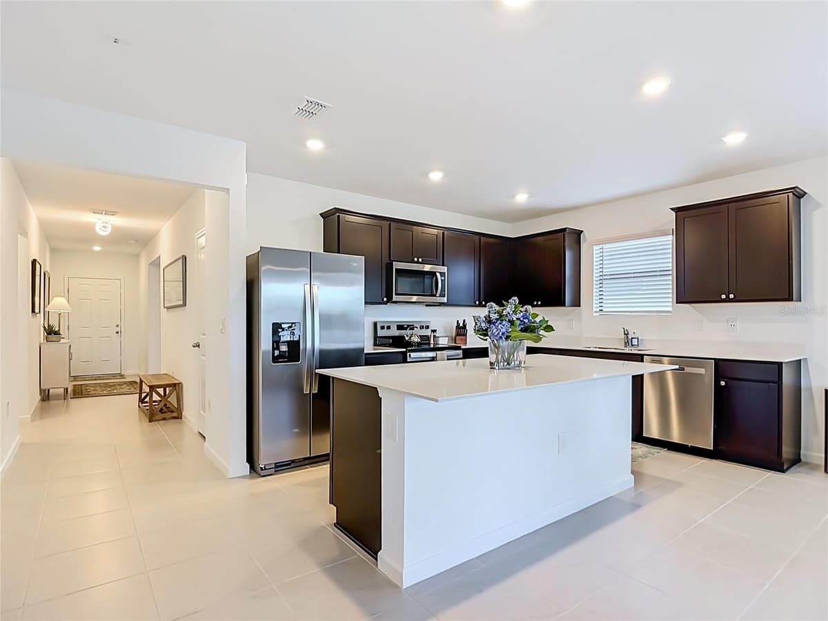 1211 CALOOSA COVE DRIVE — photo 11 of 72