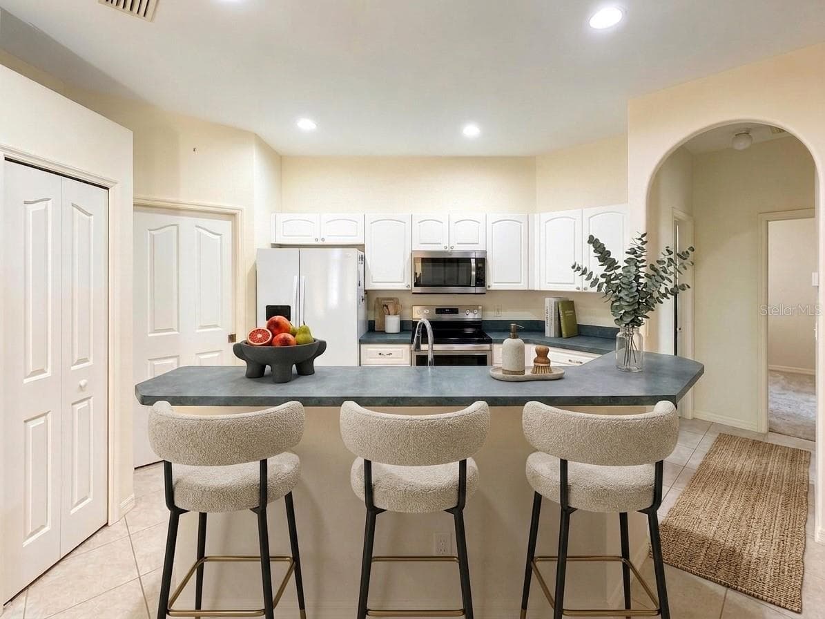 1487 EVANGELINA LANE — photo 8 of 37