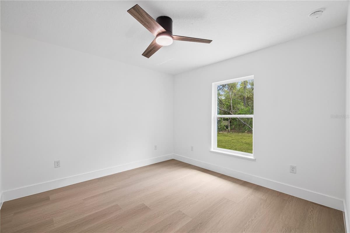 8157 VOYAGER DRIVE — photo 16 of 28