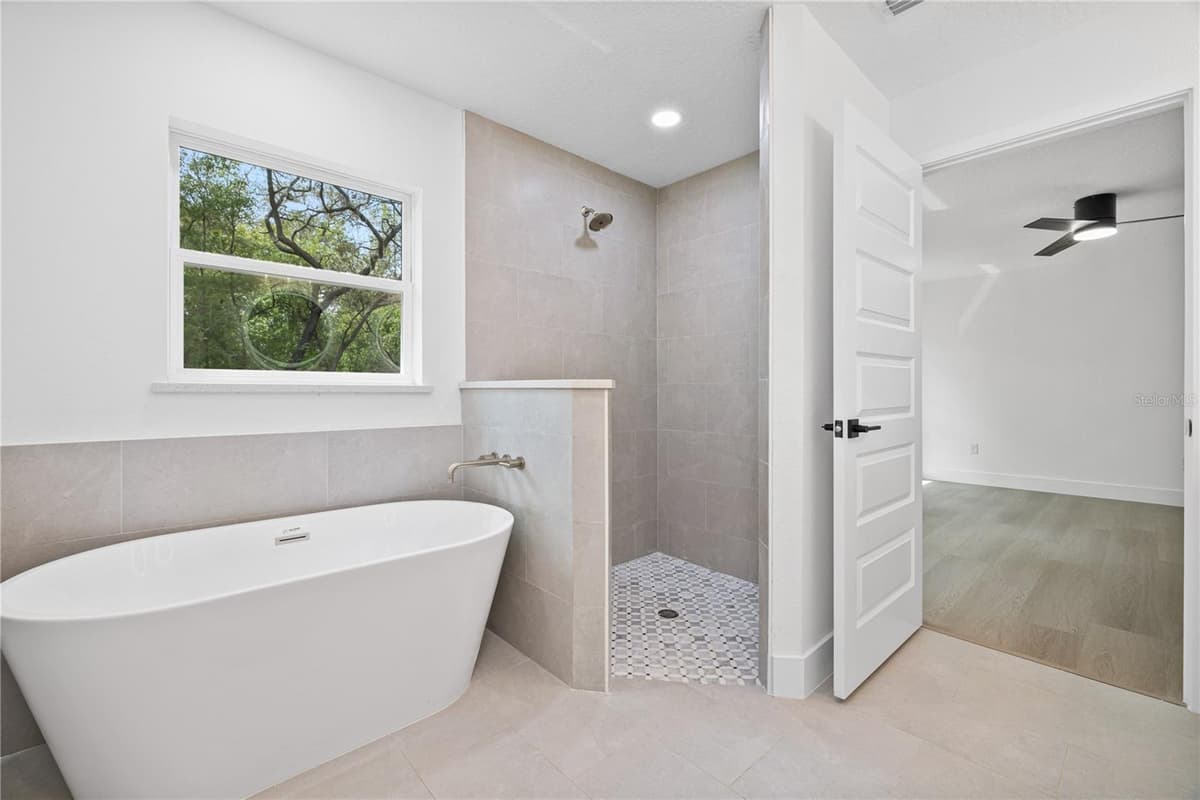 8157 VOYAGER DRIVE — photo 19 of 28