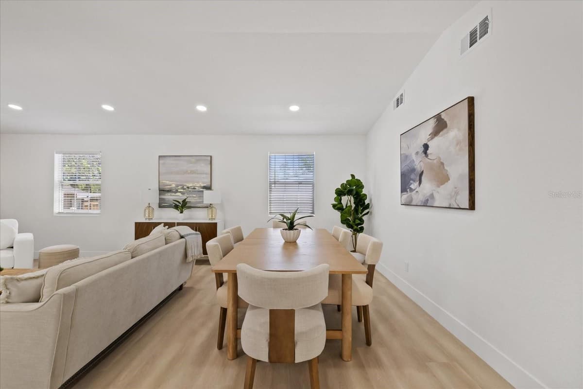 6403 ELLIOT DRIVE — photo 8 of 45