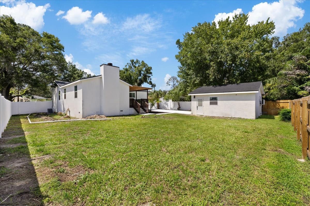 6403 ELLIOT DRIVE — photo 32 of 45