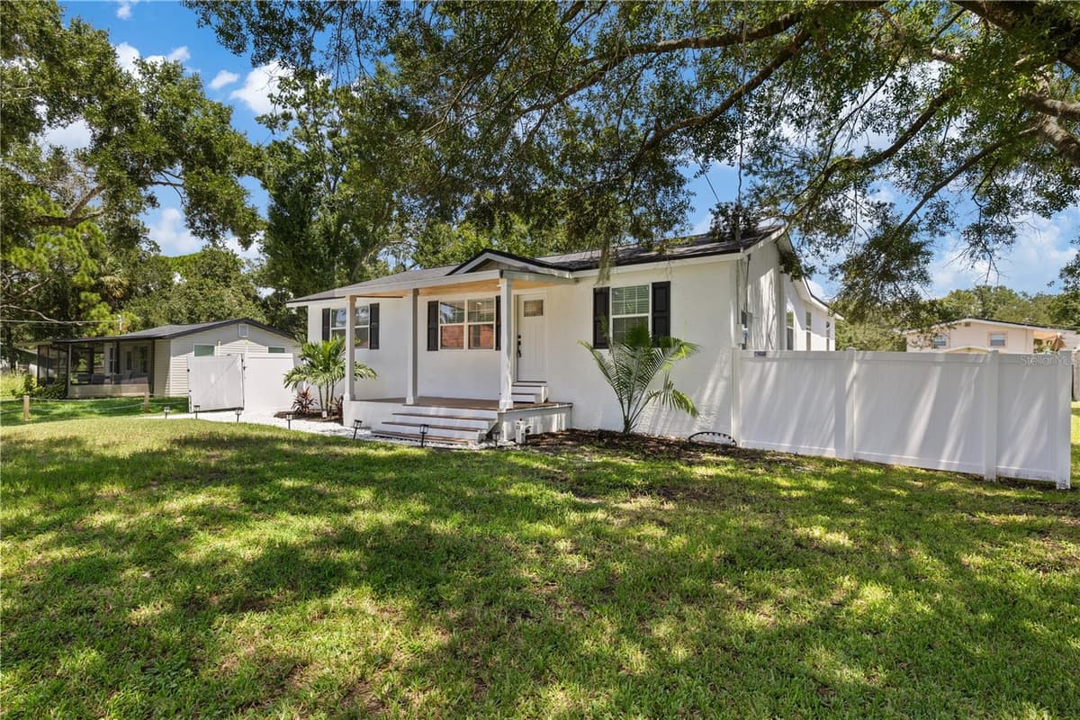 6403 ELLIOT DRIVE — photo 43 of 45