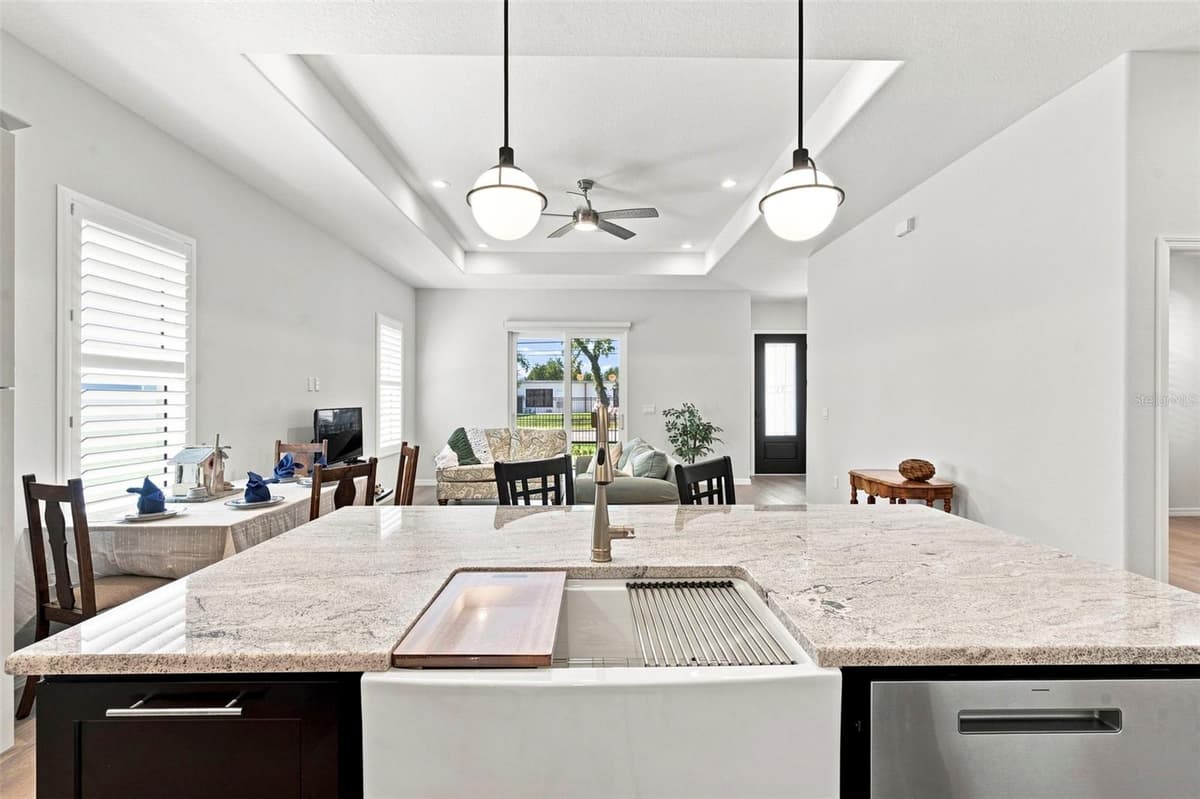 502 BELTREES STREET — photo 14 of 57