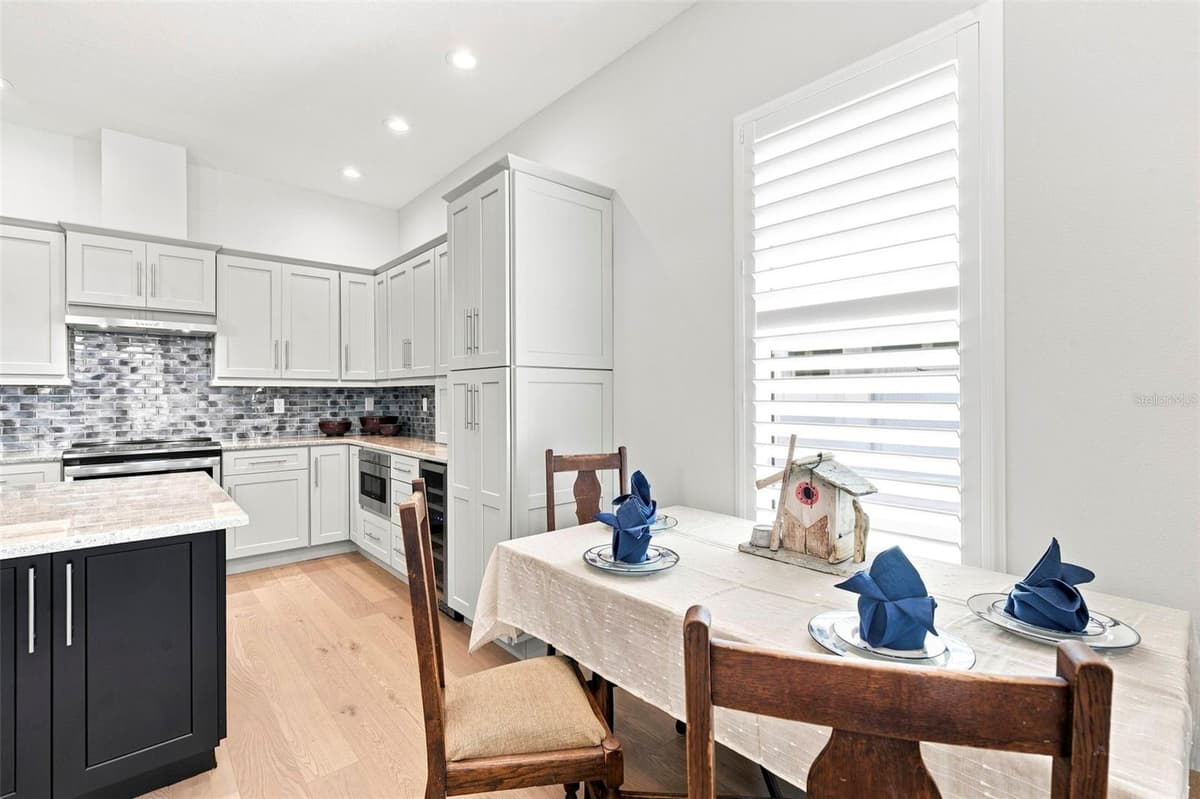 502 BELTREES STREET — photo 17 of 57
