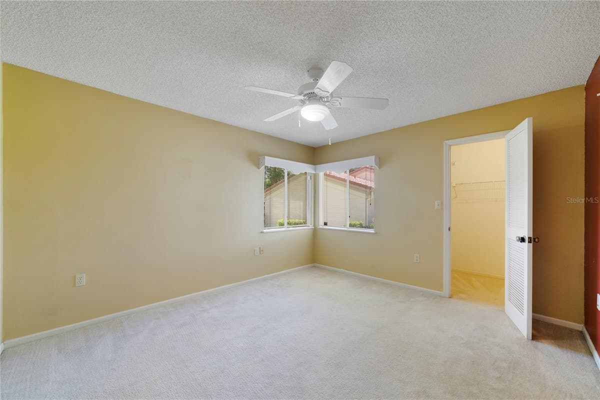 260 SABAL PALM PLACE — photo 12 of 18