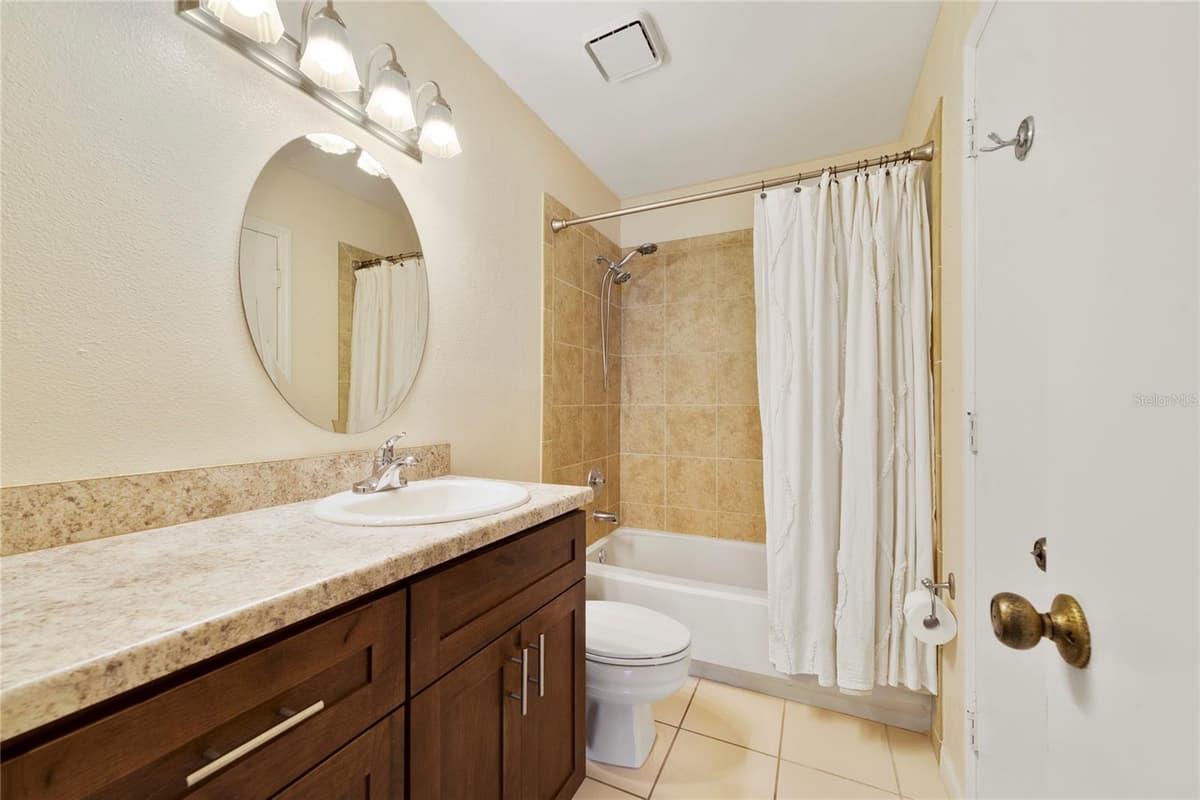260 SABAL PALM PLACE — photo 14 of 18