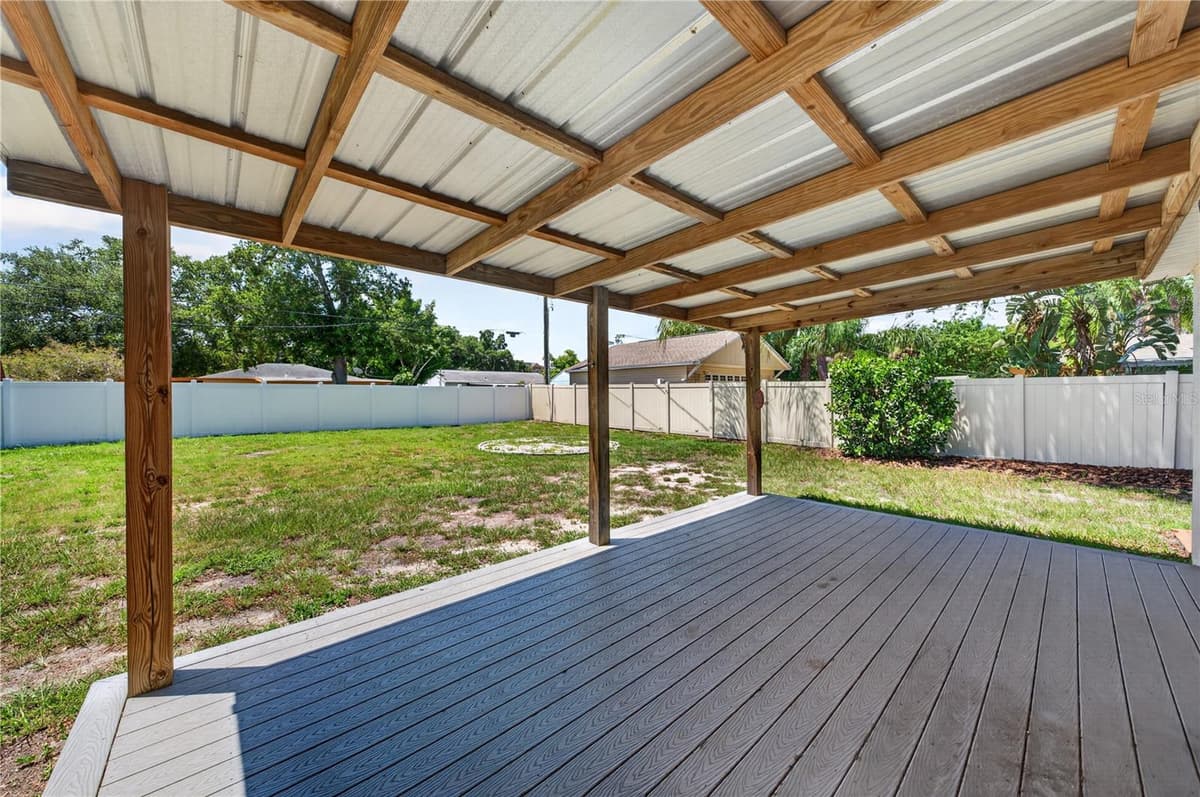 3906 BAY VISTA AVENUE — photo 30 of 41