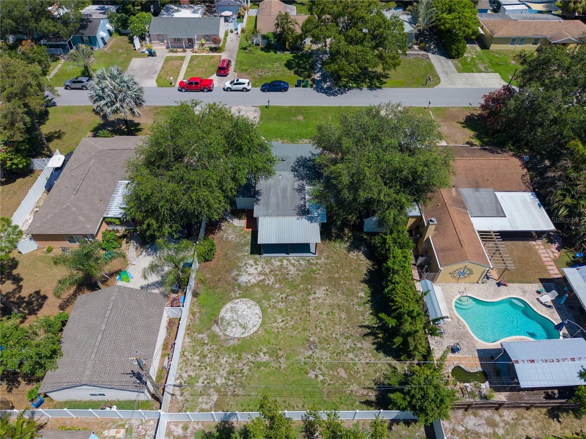 3906 BAY VISTA AVENUE — photo 41 of 41