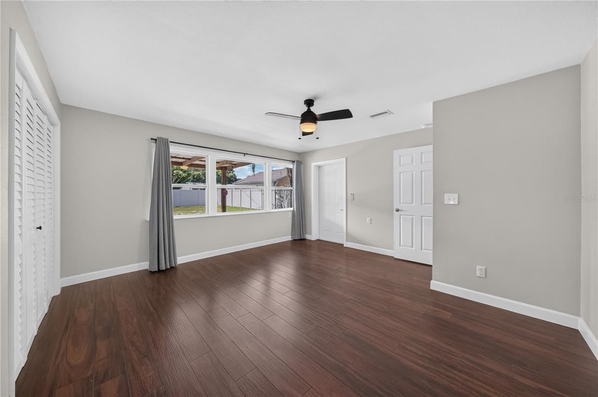 3906 BAY VISTA AVENUE — photo 19 of 41