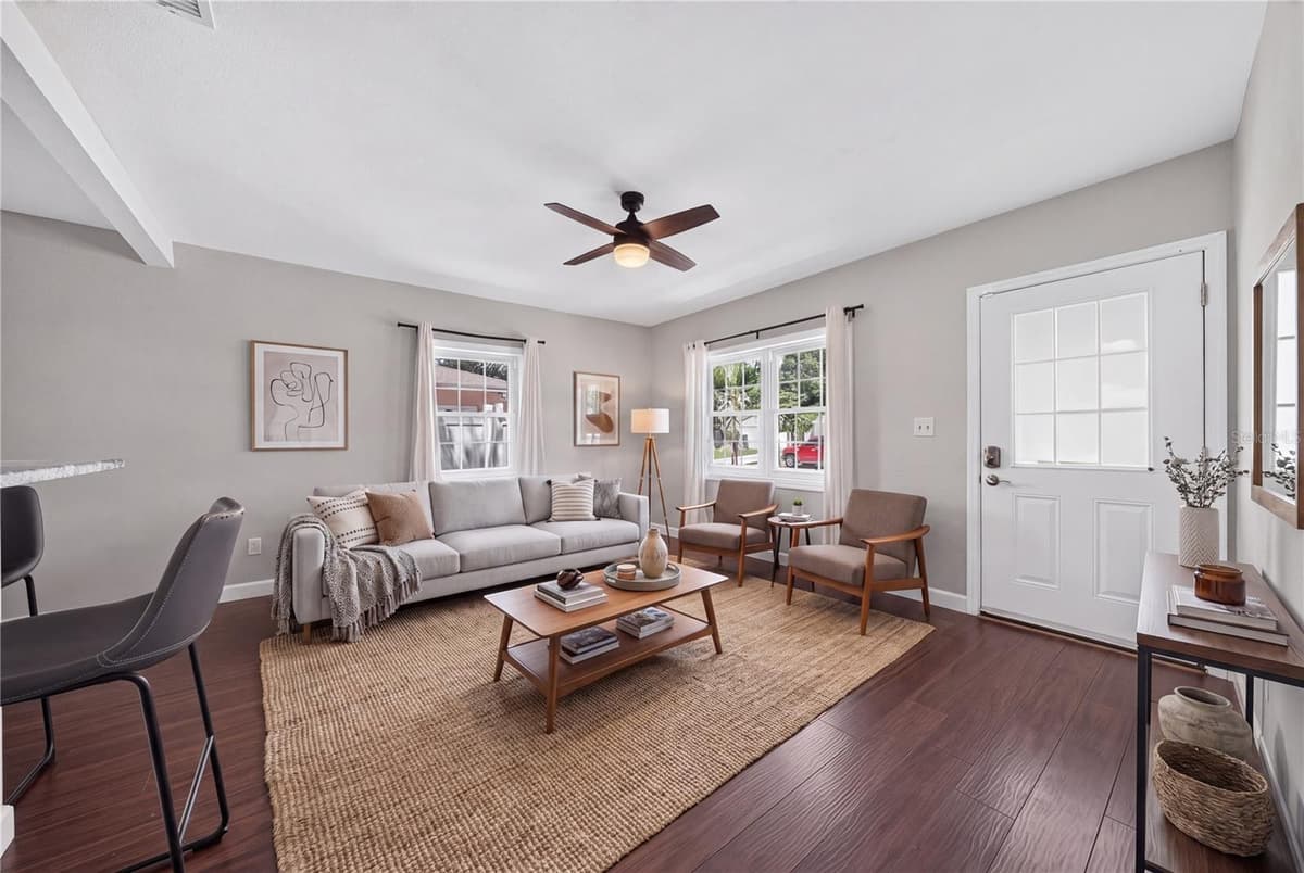 3906 BAY VISTA AVENUE — photo 7 of 41