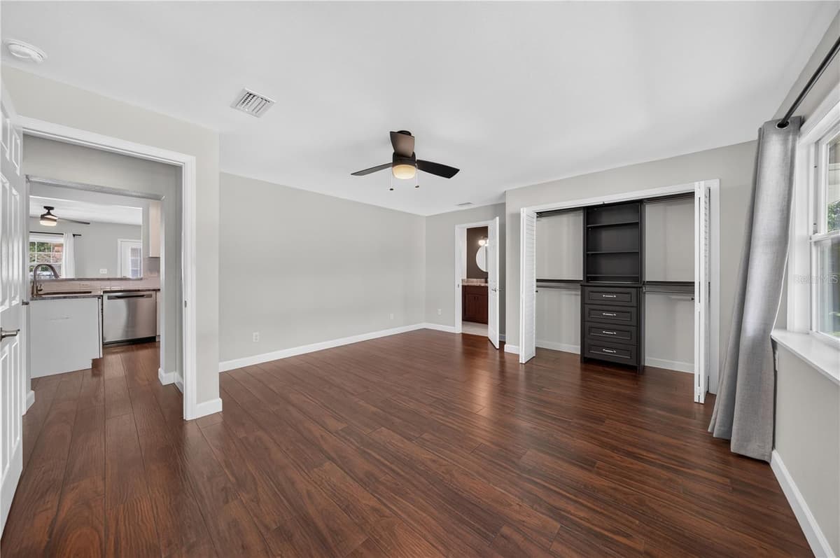 3906 BAY VISTA AVENUE — photo 17 of 41