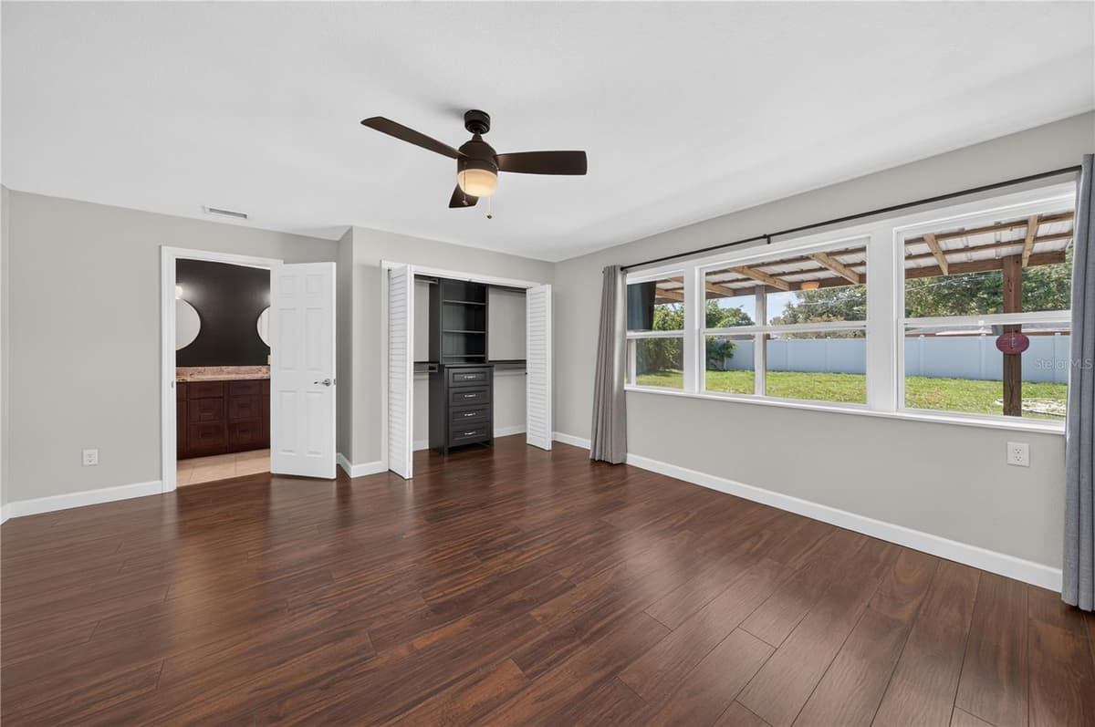 3906 BAY VISTA AVENUE — photo 16 of 41