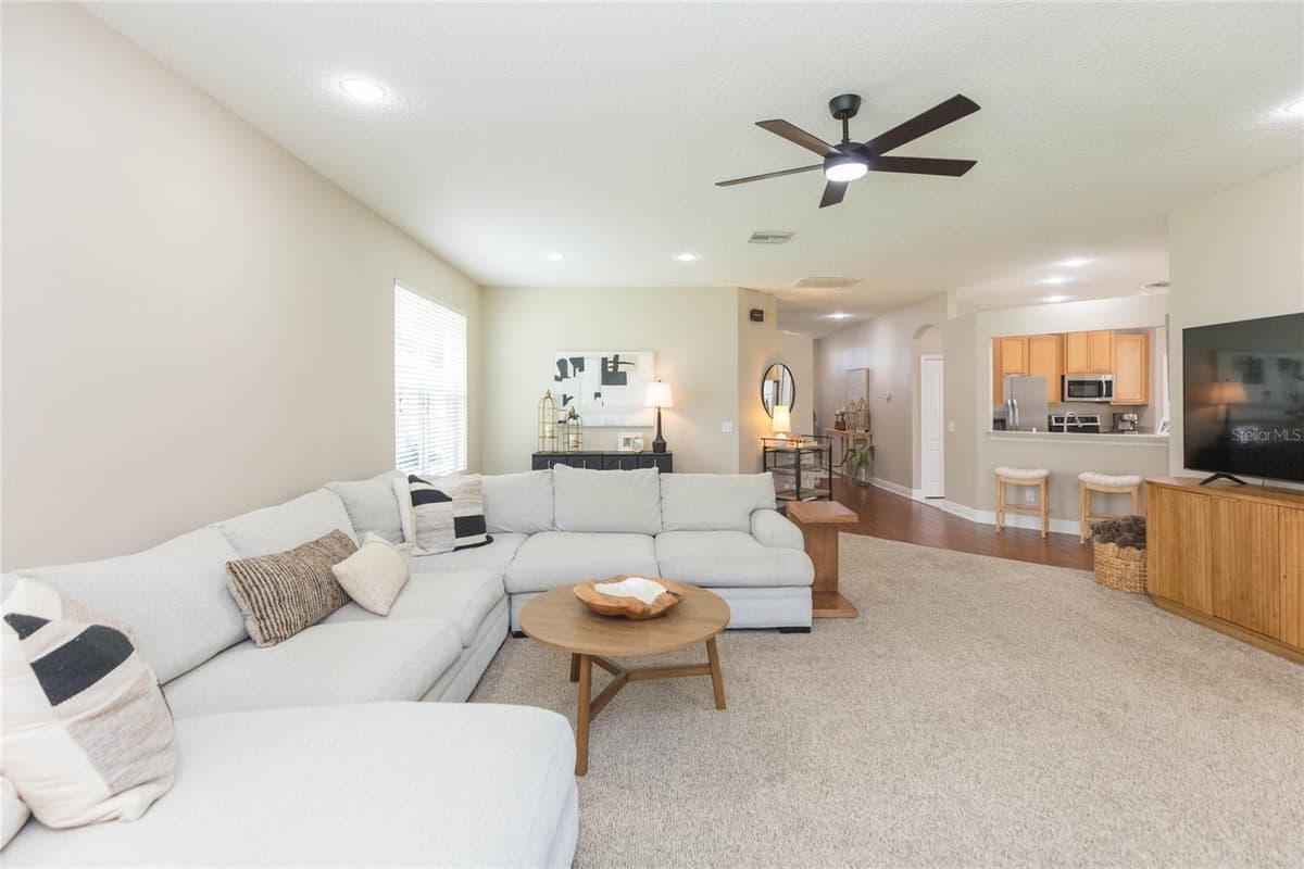 1615 BONITA BLUFF COURT — photo 22 of 46