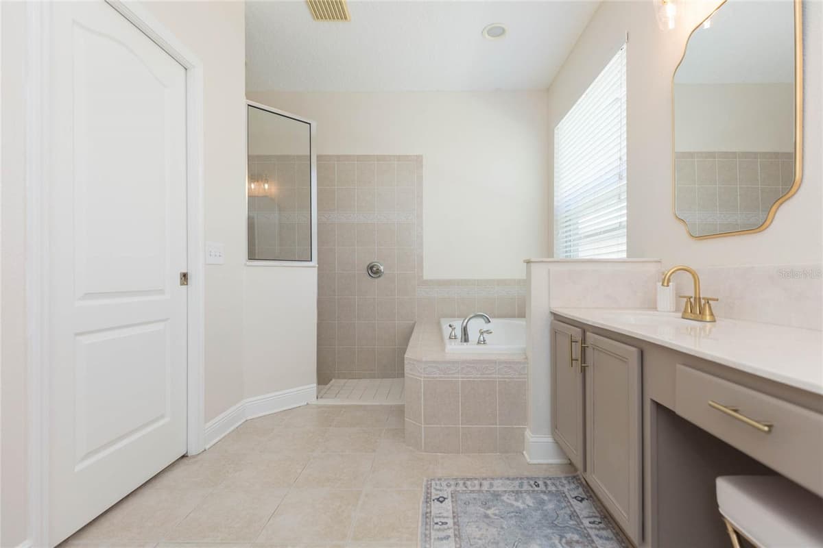1615 BONITA BLUFF COURT — photo 30 of 46