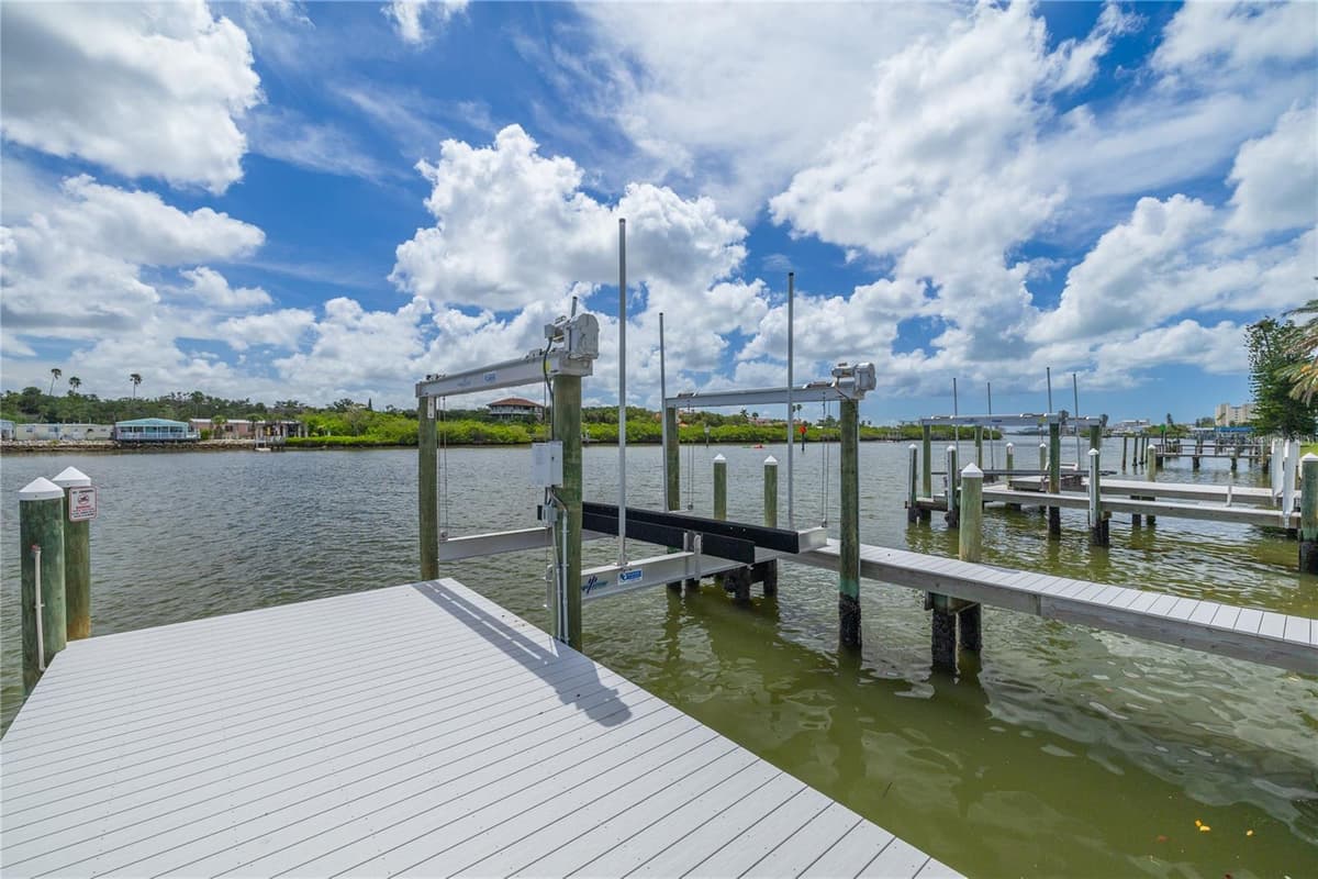 34 GULF BOULEVARD — photo 82 of 93