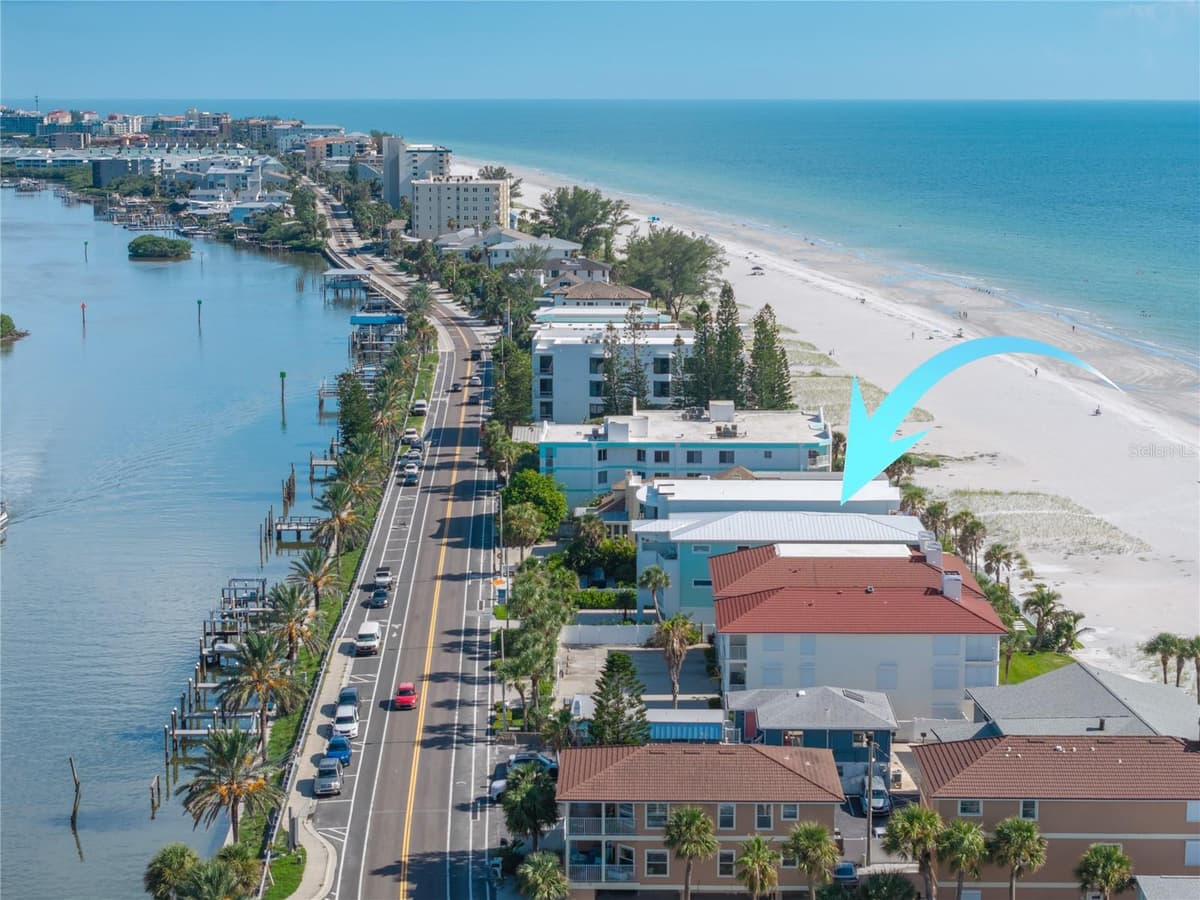 34 GULF BOULEVARD — photo 7 of 93
