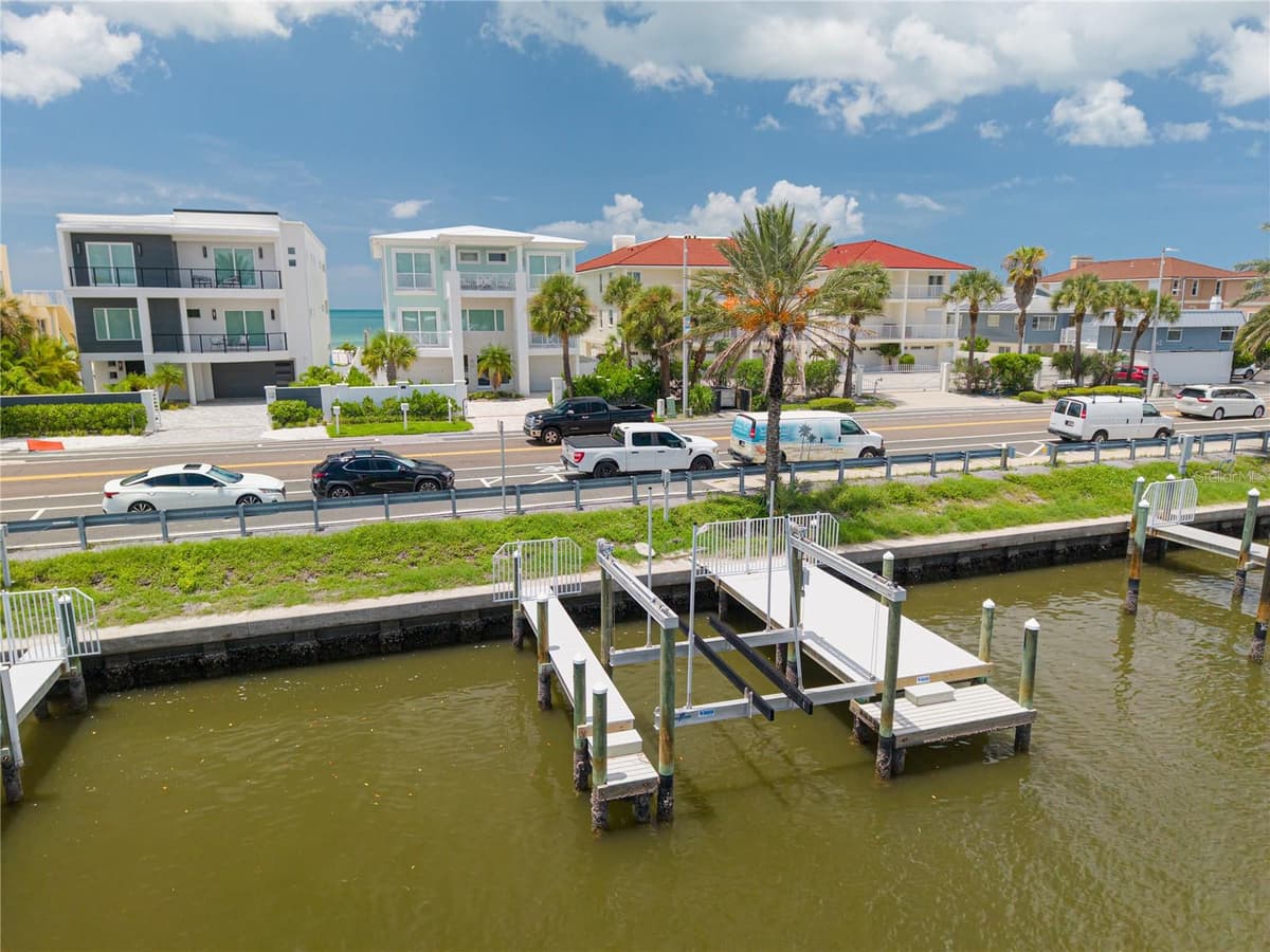 34 GULF BOULEVARD — photo 86 of 93