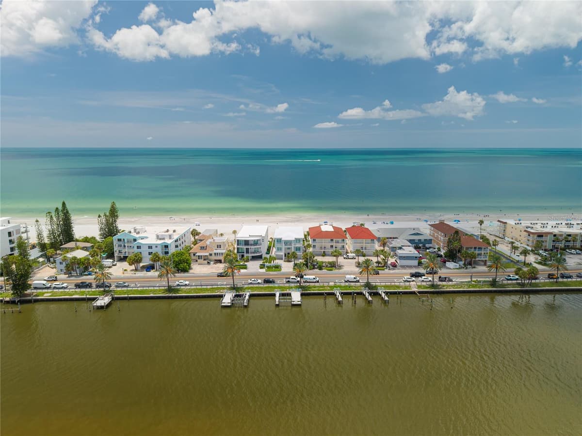 34 GULF BOULEVARD — photo 88 of 93