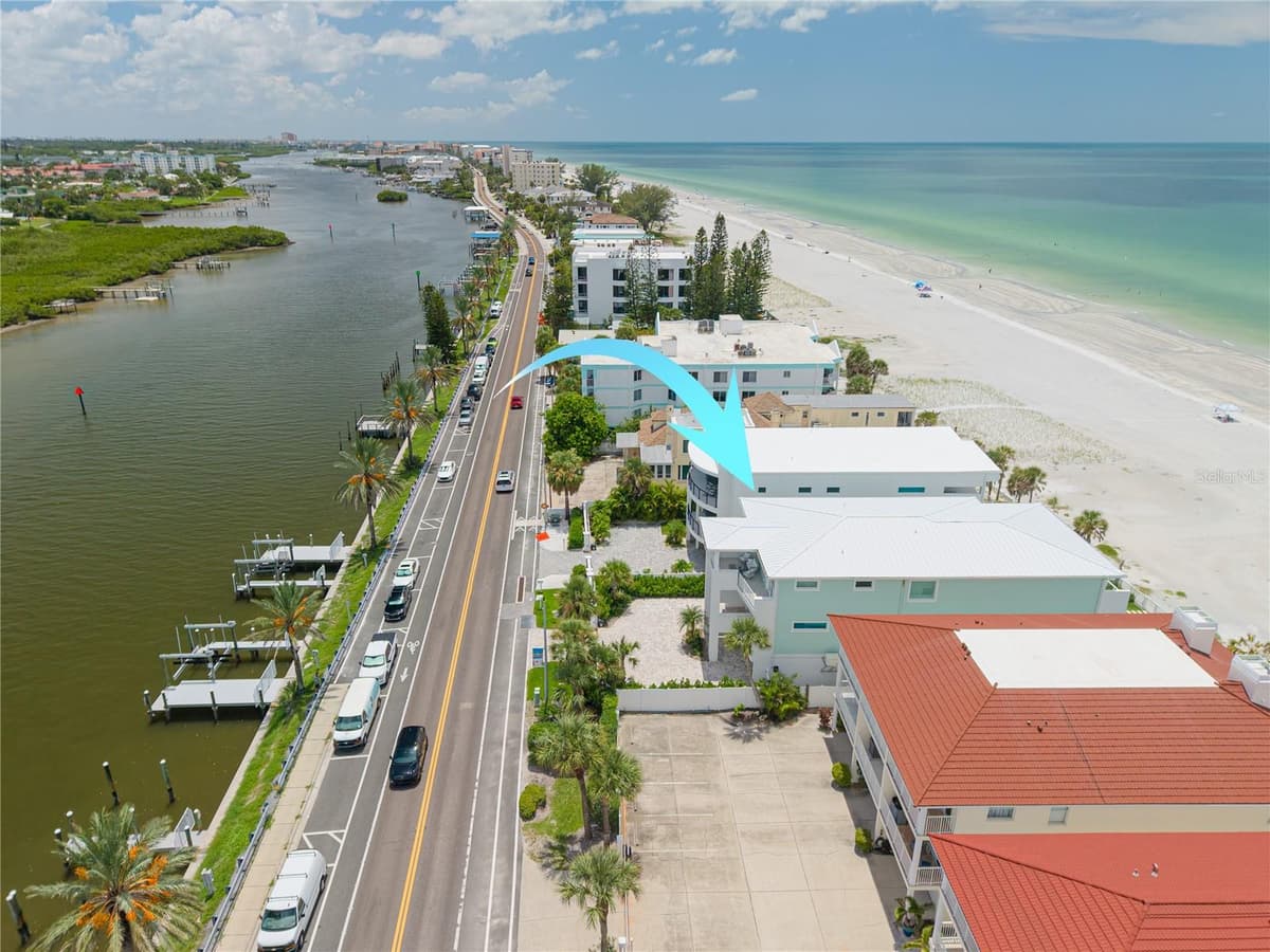 34 GULF BOULEVARD — photo 8 of 93