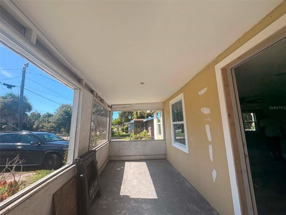 2509 DIXIE AVENUE — photo 11 of 15