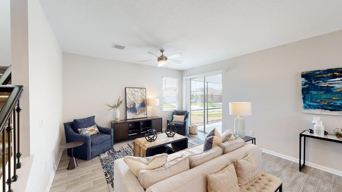 5594 RONIN DRIVE — photo 6 of 17
