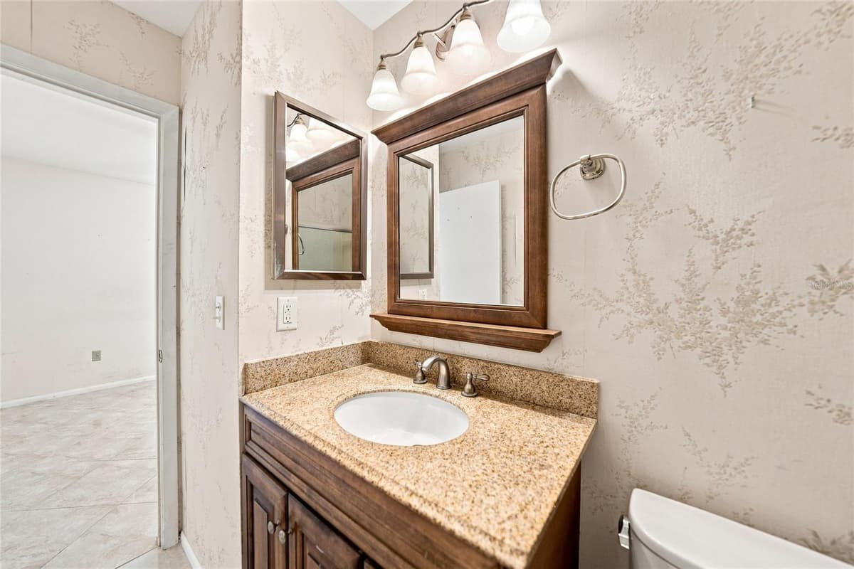 5648 MASHIE CIRCLE — photo 18 of 35